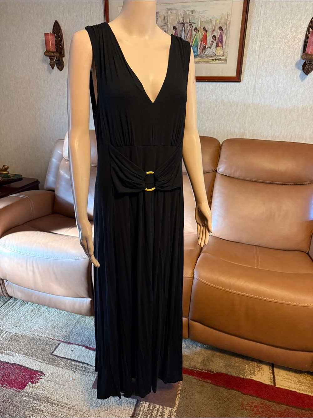 Liz Lange Black Sleeveless V-Neck Maxi Dress with Gold Ring